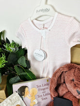 Load image into Gallery viewer, &#39;The Alice&#39; Aussie New Mummy Gift Box
