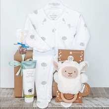 Load image into Gallery viewer, Little Lamby Aussie New Mummy Box
